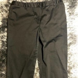 Jones New York Black Capri Stretch Pants 1…